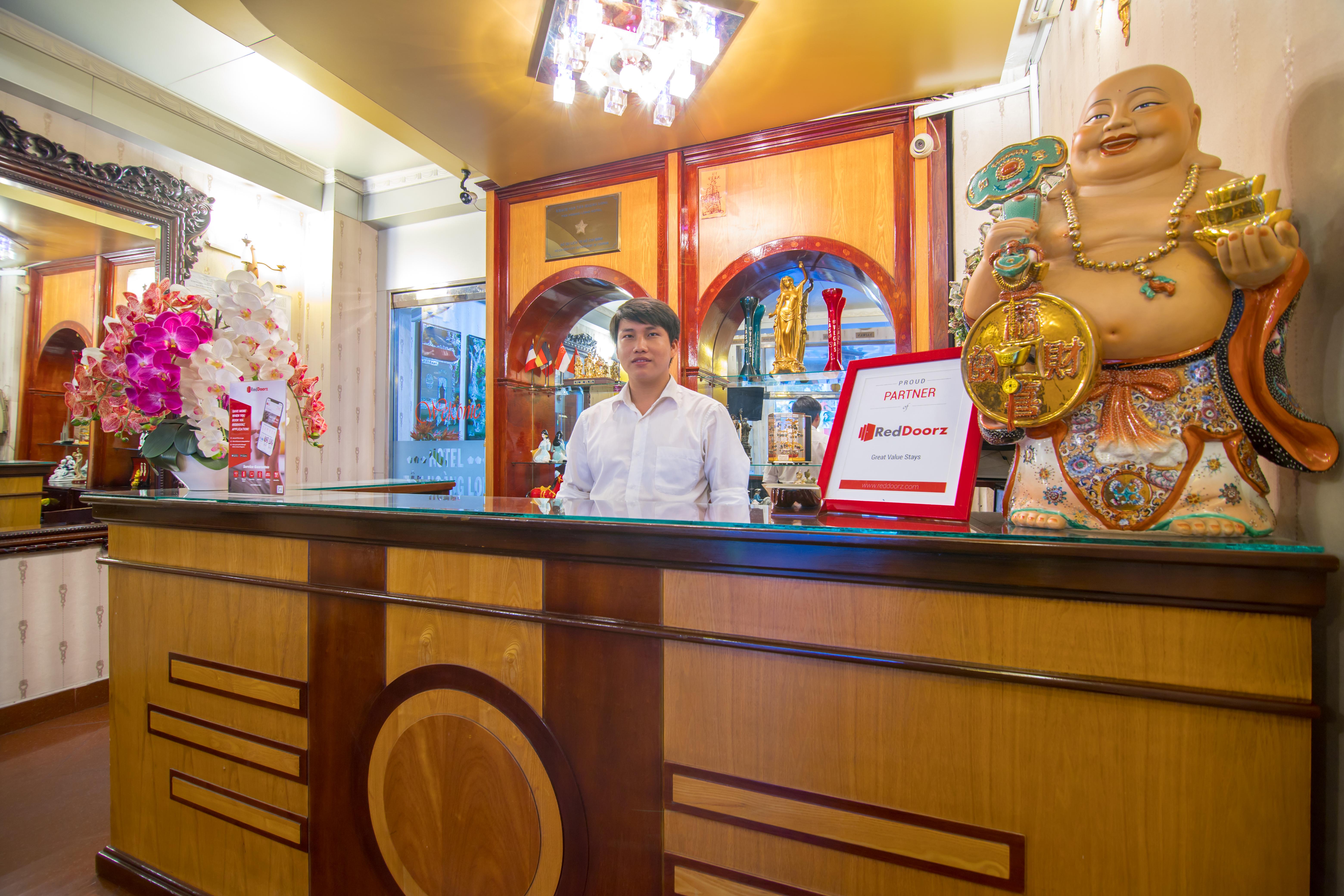 Tan Hoang Long Hotel Bandar Ho Chi Minh Luaran gambar