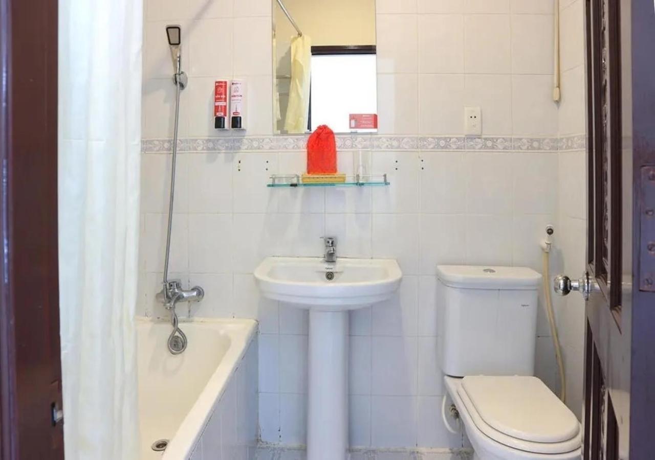 Tan Hoang Long Hotel Bandar Ho Chi Minh Luaran gambar