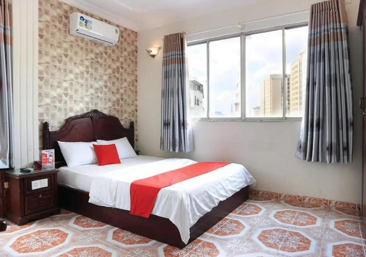 Tan Hoang Long Hotel Bandar Ho Chi Minh Luaran gambar