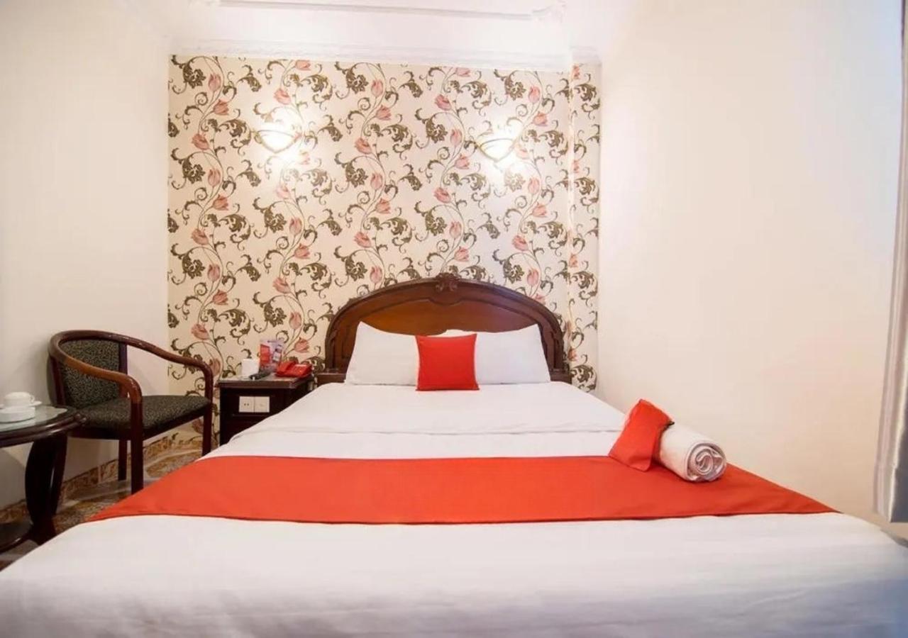Tan Hoang Long Hotel Bandar Ho Chi Minh Luaran gambar